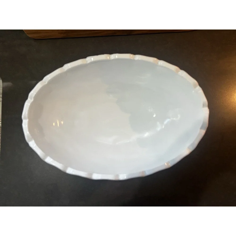 Vintage Indiana GlassHarvest Grapes Oval Fruit Bowl Milk Glass Footed Scalloped